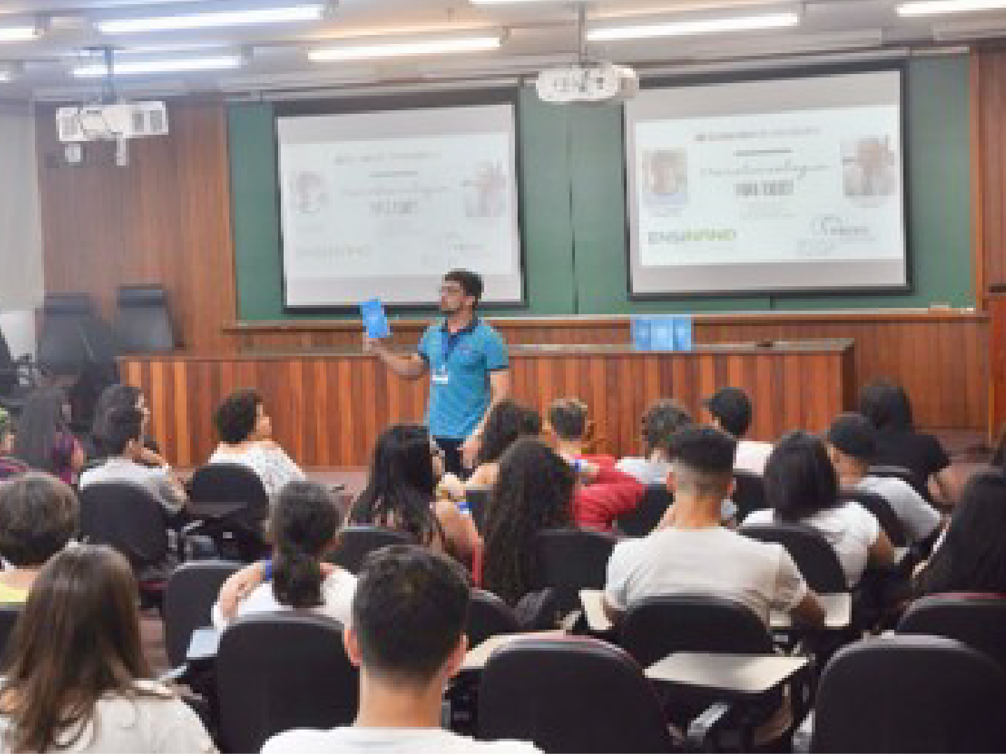 2012 — Os primeiros anos em sala de aula